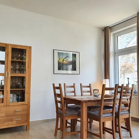 Kaethe 45459 Goehren (Ruegen)